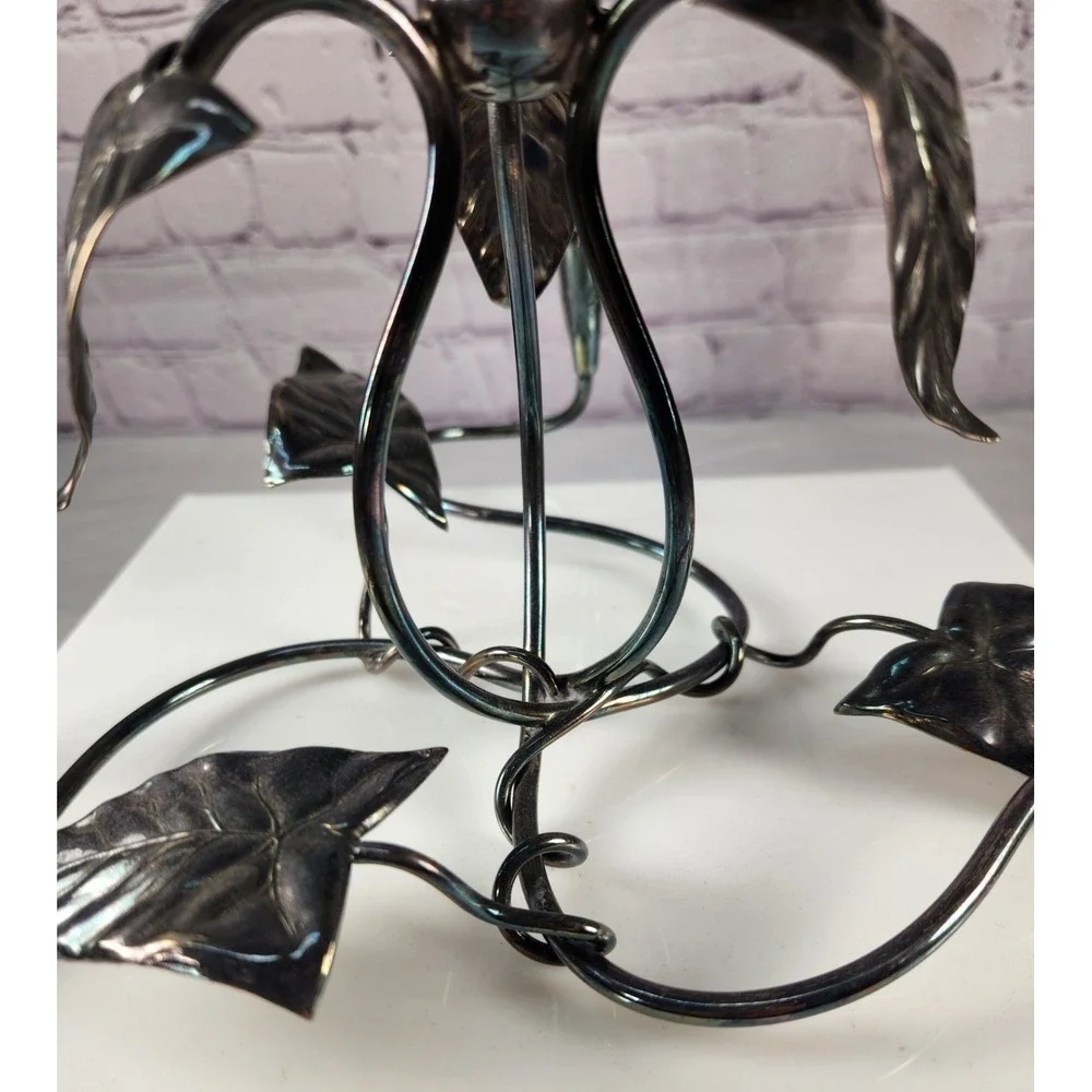 Vtg Candelabra / Centerpiece Silver Unique Decor Ivy Design Sm Diameter Candle